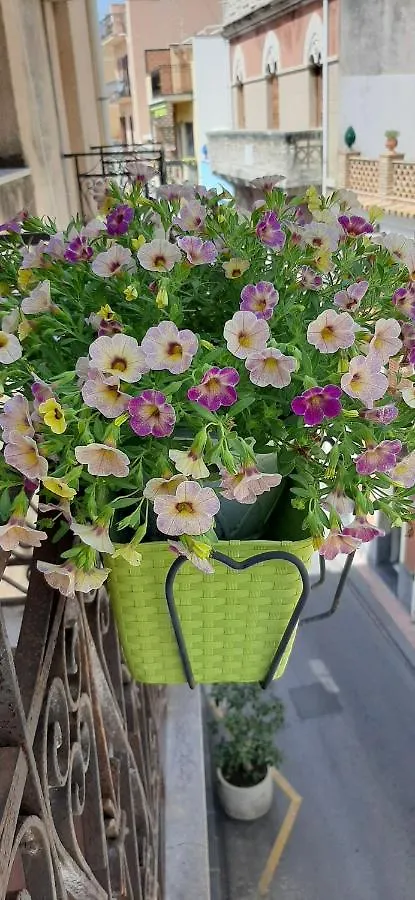 Appartamento Home Giardini Naxos