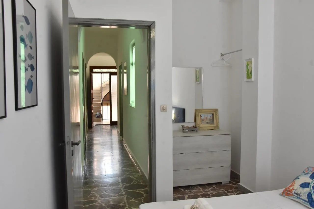 Home Giardini Naxos Appartamento