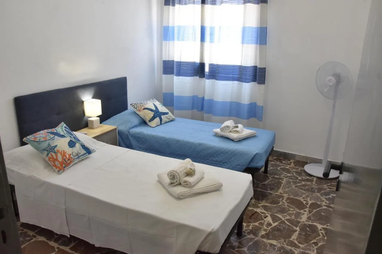 Home Giardini Naxos 0*,  Italia